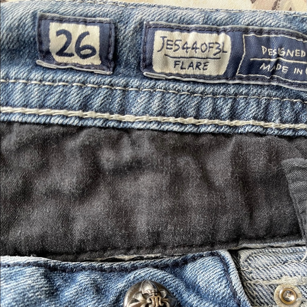 Miss Me Flare Leg Jeans - Picture 7 of 7